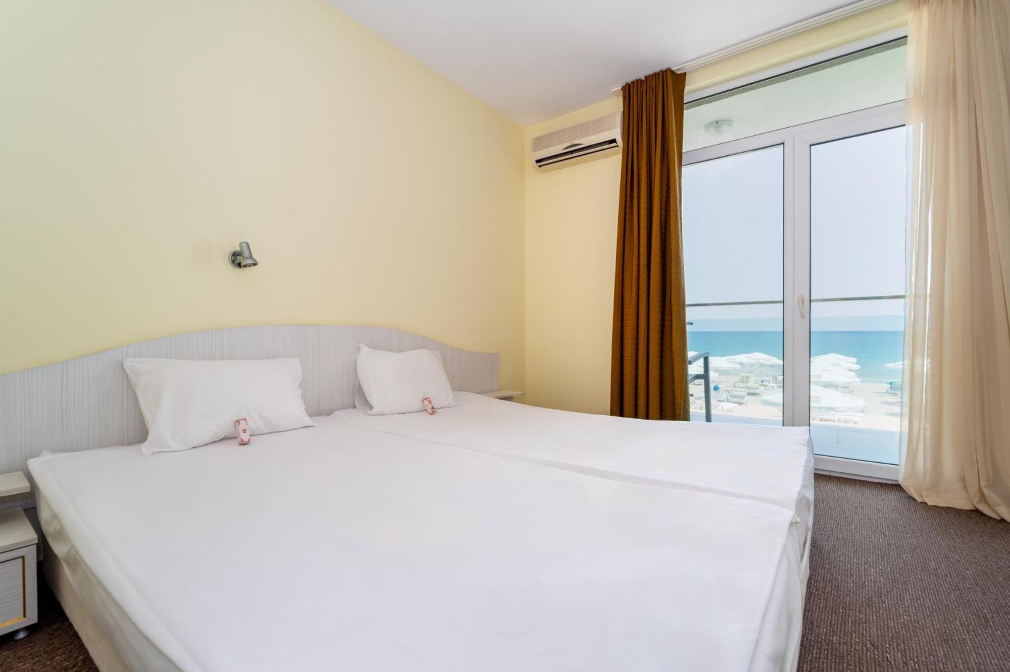Mpm Hotel Arsena Nesebar Habitación foto